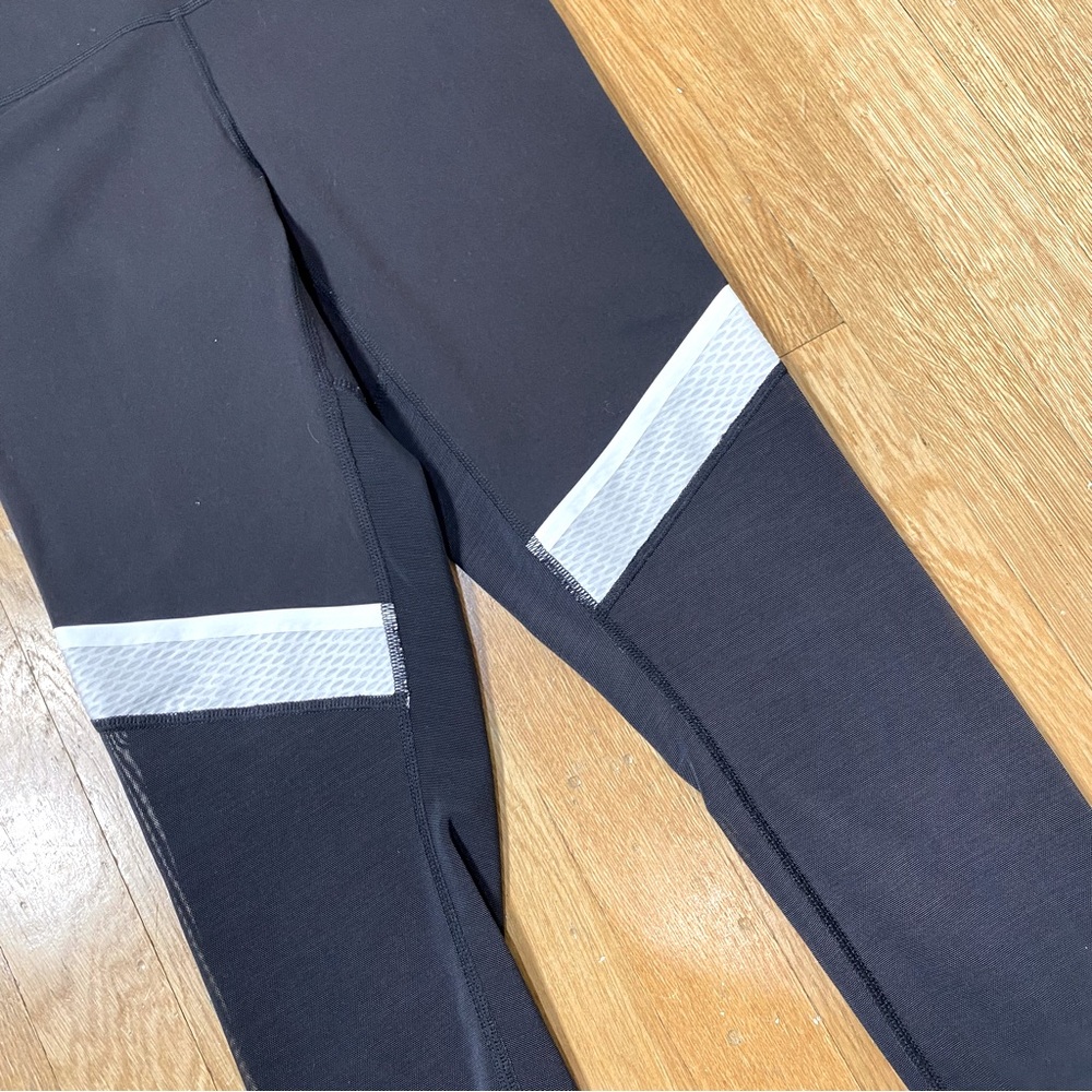 New Balance Sport Black White Stripe Mesh Panel High-Mid Waist Leggings S? - Picture 6 of 11